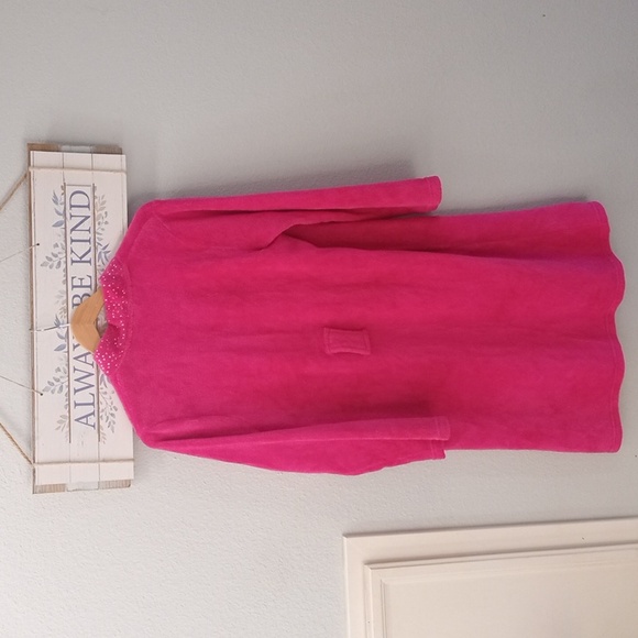 Ulta Beauty robe - Picture 2 of 6